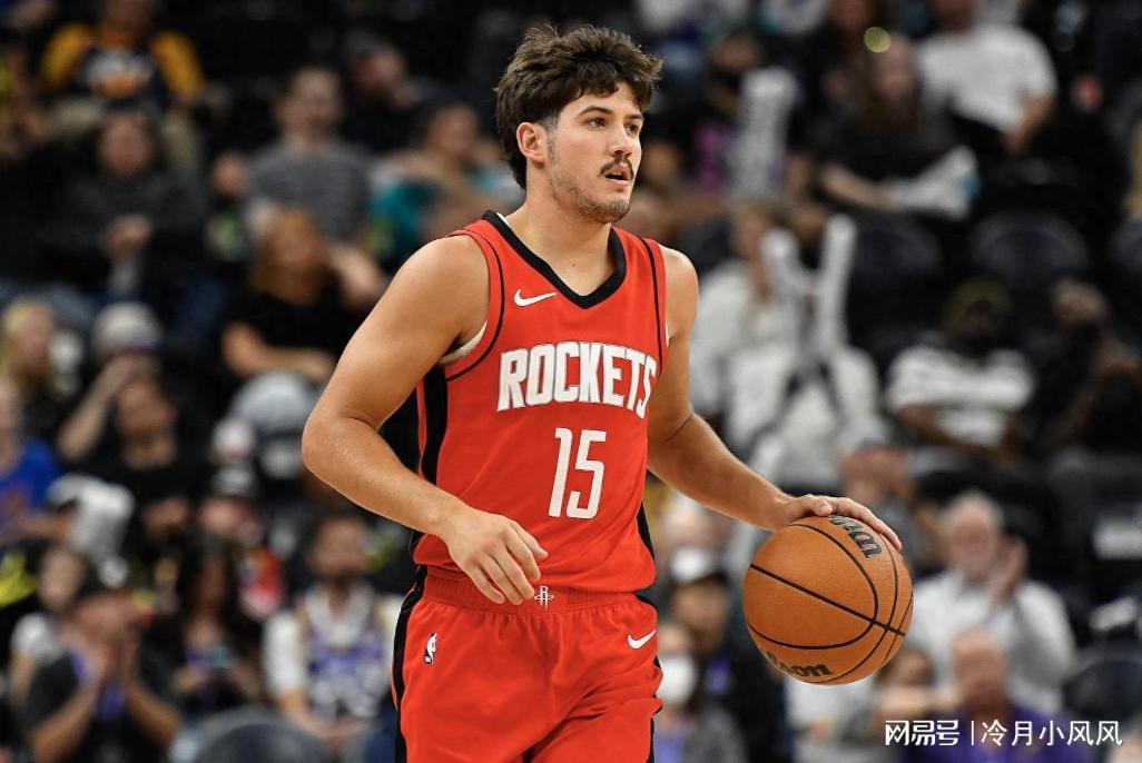 乐鱼app-一战创6大纪录!近4战数据媲美全明星,火箭未来基石显现